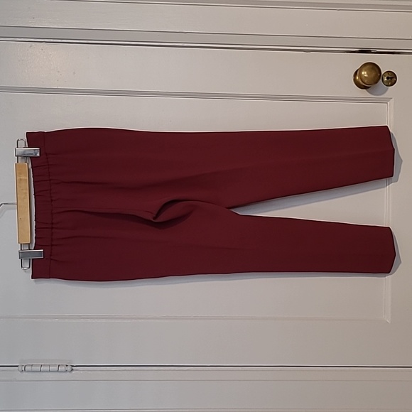 Babaton Raspberry cropped dress pants - Picture 3 of 3